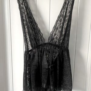 VICTORIAS SECRET LACE SHEER BABYDOLL